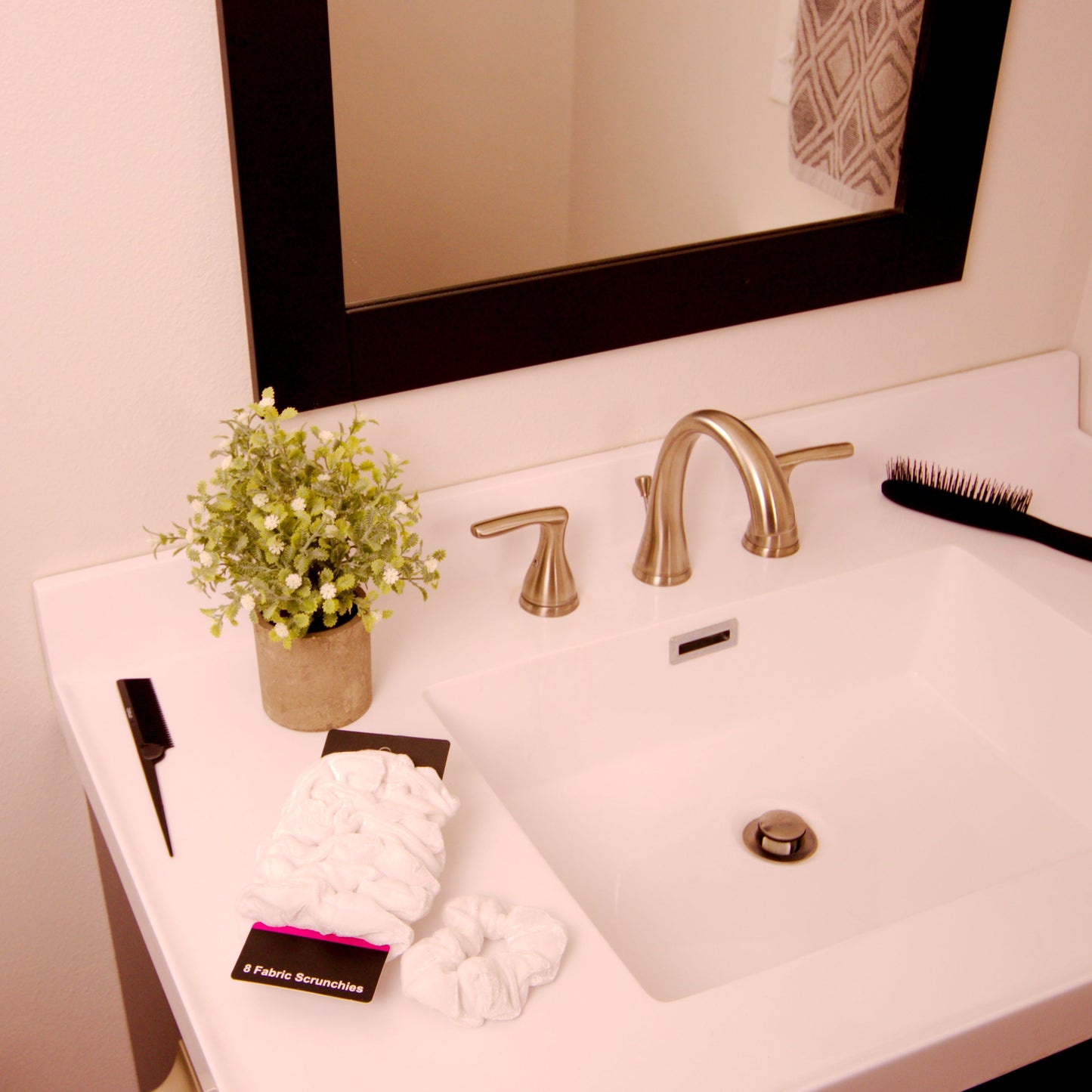 Amelia Beauty, White Velvet Scrunchies, 3.5in Diameter, Gentle on Hair, Strong Hold, No Snag, No Dents or Creases. 8 Pack