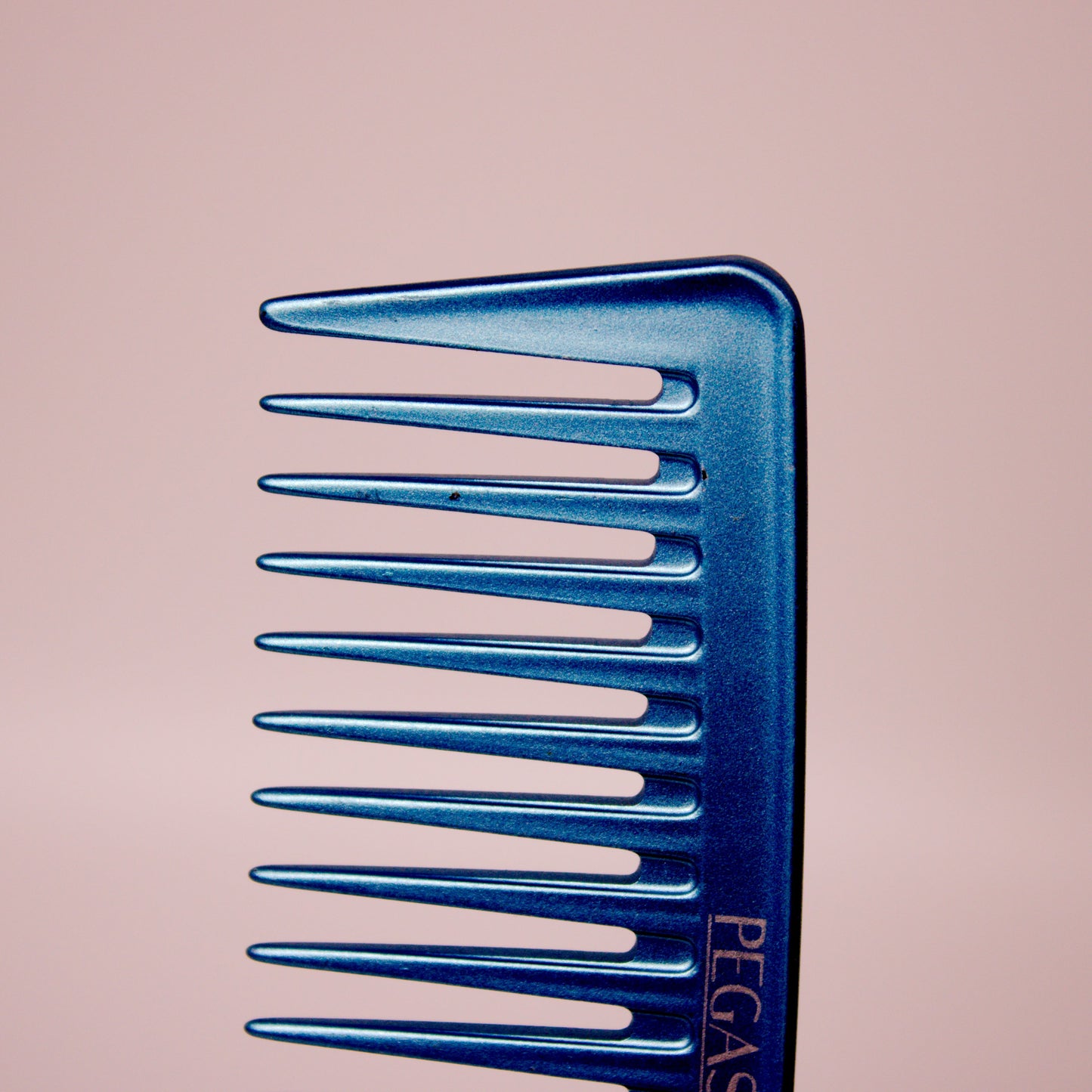 Pegasus MICOLOR 404, 7in Hard Rubber Wide Tooth Tall Styling Comb, Handmade, Seamless, Smooth Edges, Anti Static, Heat and Chemically Resistant, Wet Hair, Everyday Grooming Comb | Peines de goma dura - Blue