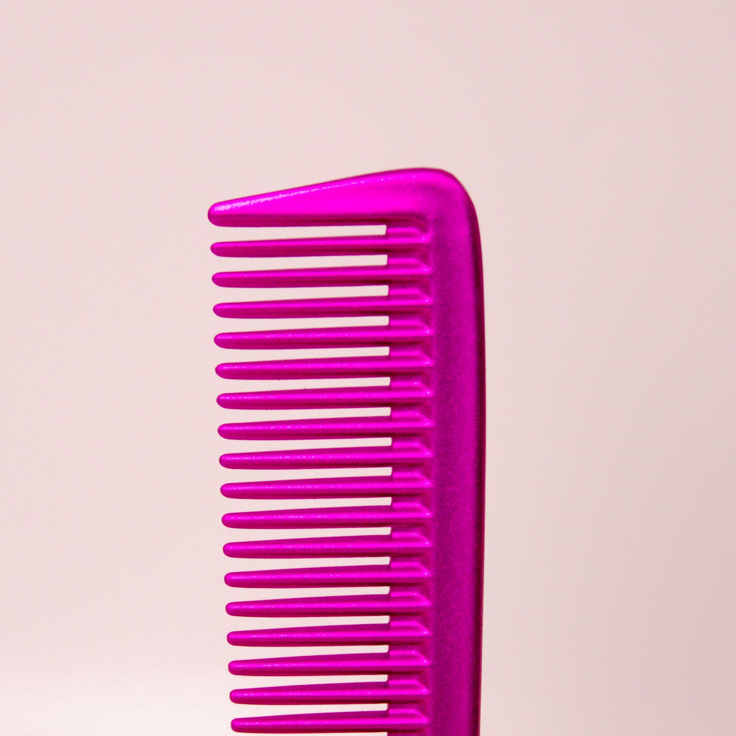 Pegasus MICOLOR 615, 7in Hard Rubber Clipper Comb, Handmade, Seamless, Smooth Edges, Anti Static, Heat and Chemically Resistant, Portable Pocket Purse Dresser Comb | Peines de goma dura - Pink